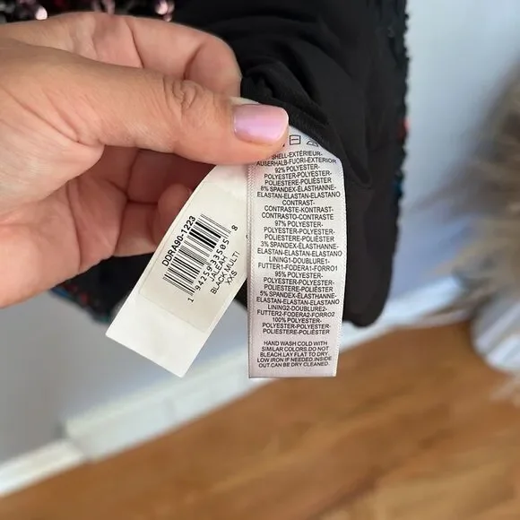 Dress The Population Cap Sleeve Plunge Dress - Size XXS‎